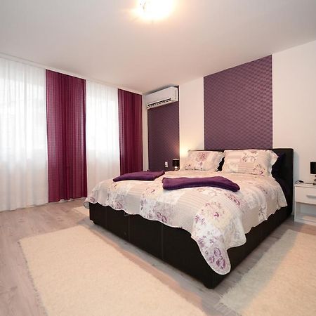 Madea Apartment 36 Novi Sad Bagian luar foto